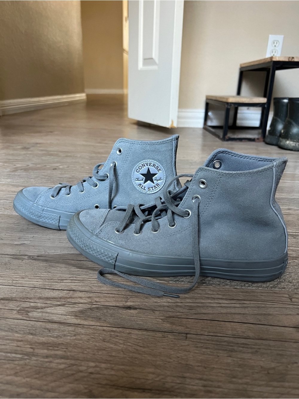 Converse Chuck Taylor All Star Suede High Top Sneakers in Gray US 7